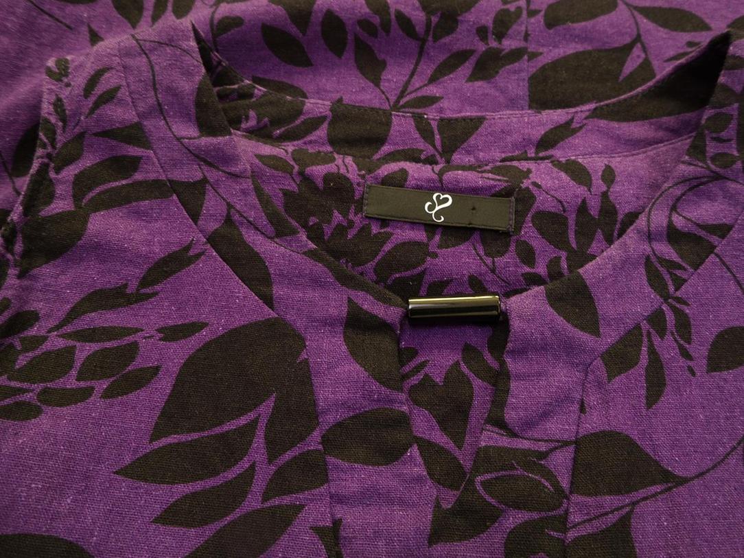 Vintage Rozmiar 46 Kolor Fioletowy Okrągły dekolt Tunika Bluzka Bezrękawnik Materiał Bawełna Vintage Rozmiar 46 Kolor Fioletowy Okrągły dekolt Tunika Bluzka Bezrękawnik Materiał Bawełna