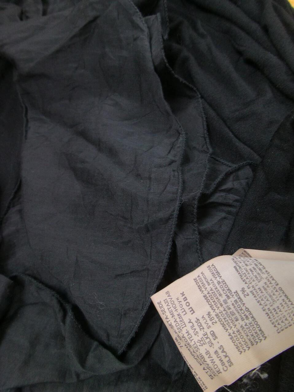 Rinascimento Rozmiar XL Kolor Czarny Dekolt U Tunika Bluzka Bezrękawnik Materiał Jedwab