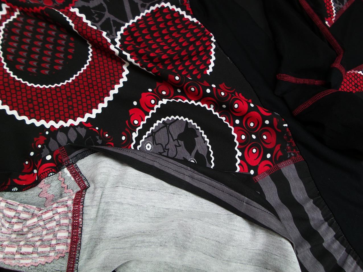 Wearhouse Rozmiar M Kolor Czerwony Okrągły dekolt Sukienka Sweterkowa Rękaw 3/4 Midi Wearhouse Rozmiar M Kolor Czerwony Okrągły dekolt Sukienka Sweterkowa Rękaw 3/4 Midi