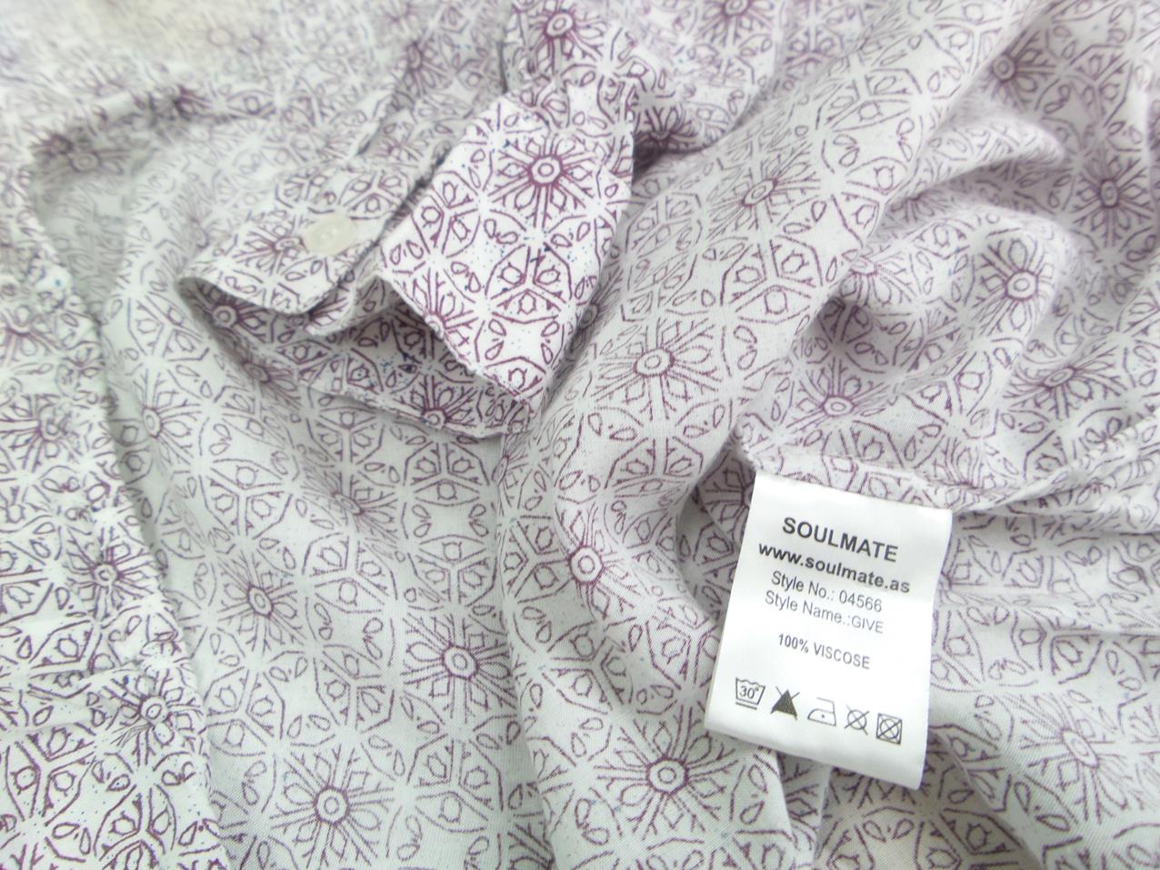 Soulmate Rozmiar XL Kolor Biały W serek Tunika Bluzka Długi rękaw Materiał Wiskoza 100% Soulmate Rozmiar XL Kolor Biały W serek Tunika Bluzka Długi rękaw Materiał Wiskoza 100%