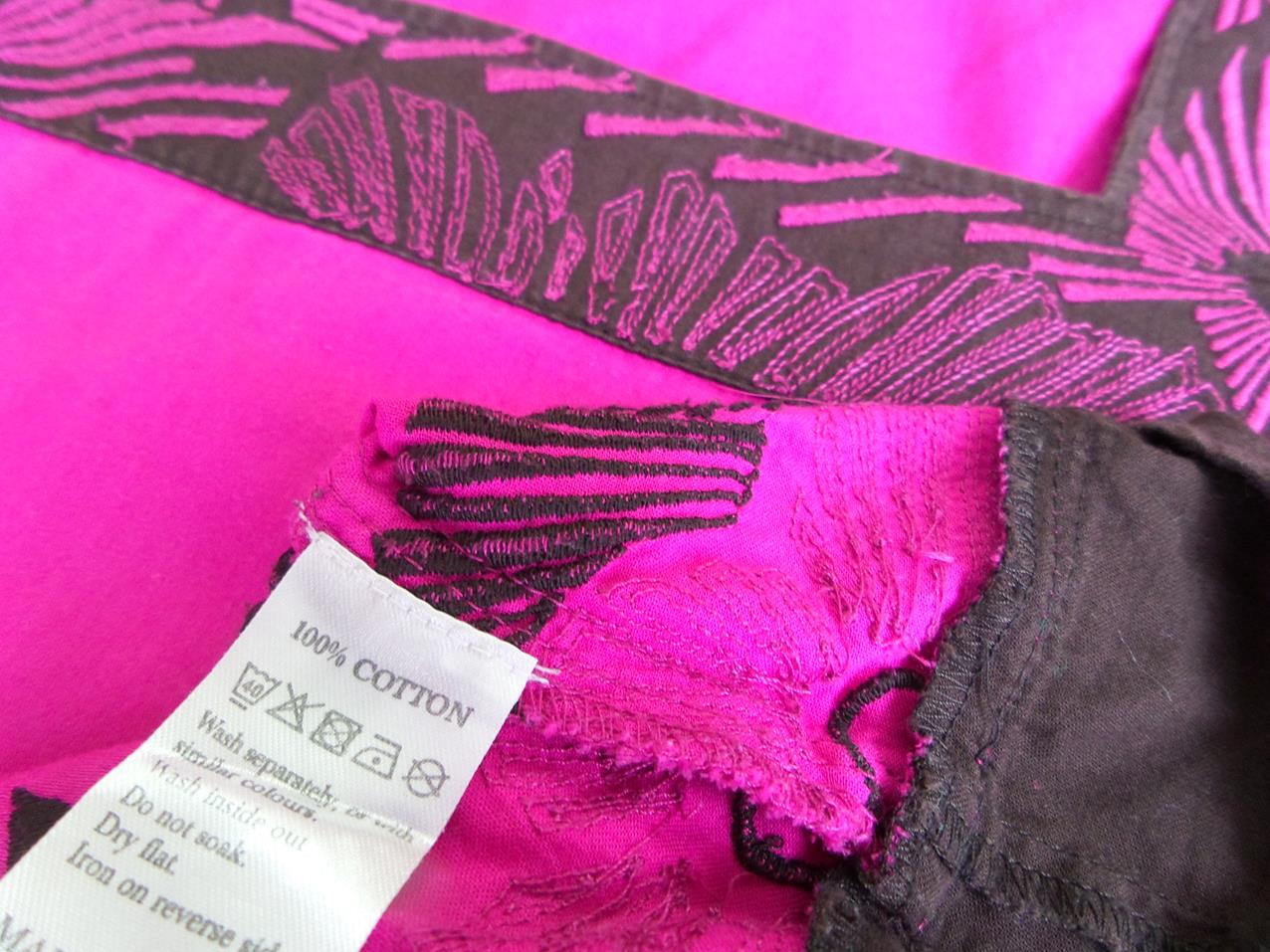 Monsoon Rozmiar 36 Kolor Różowy Kwadratowy dekolt Tunika Bluzka Krótki rękaw Materiał Bawełna 100% Monsoon Rozmiar 36 Kolor Różowy Kwadratowy dekolt Tunika Bluzka Krótki rękaw Materiał Bawełna 100%