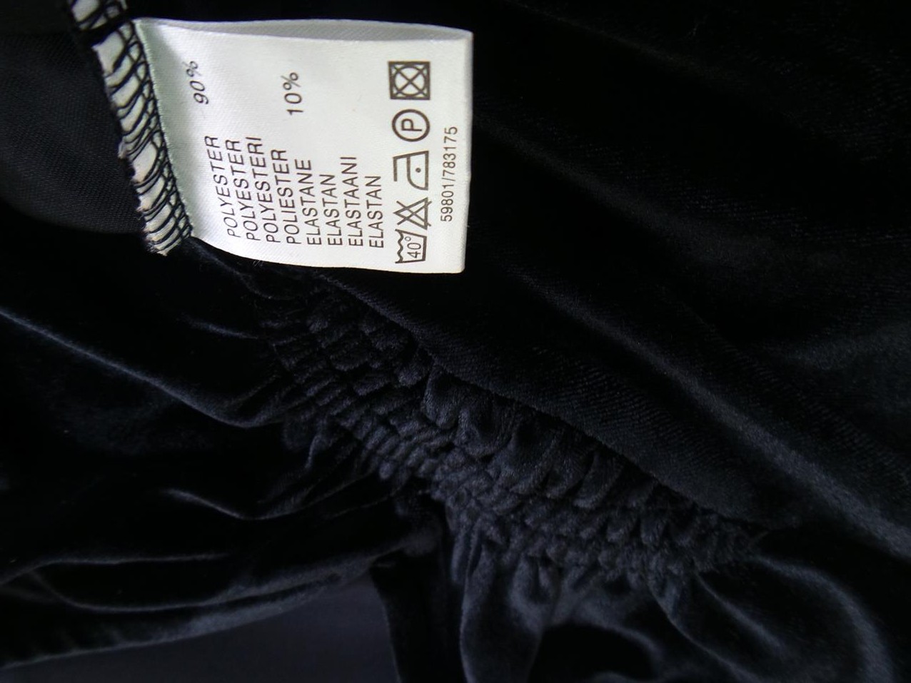 Kappahl Rozmiar S Kolor Czarny W serek Sukienka Sheath Krótki rękaw Midi Kappahl Rozmiar S Kolor Czarny W serek Sukienka Sheath Krótki rękaw Midi
