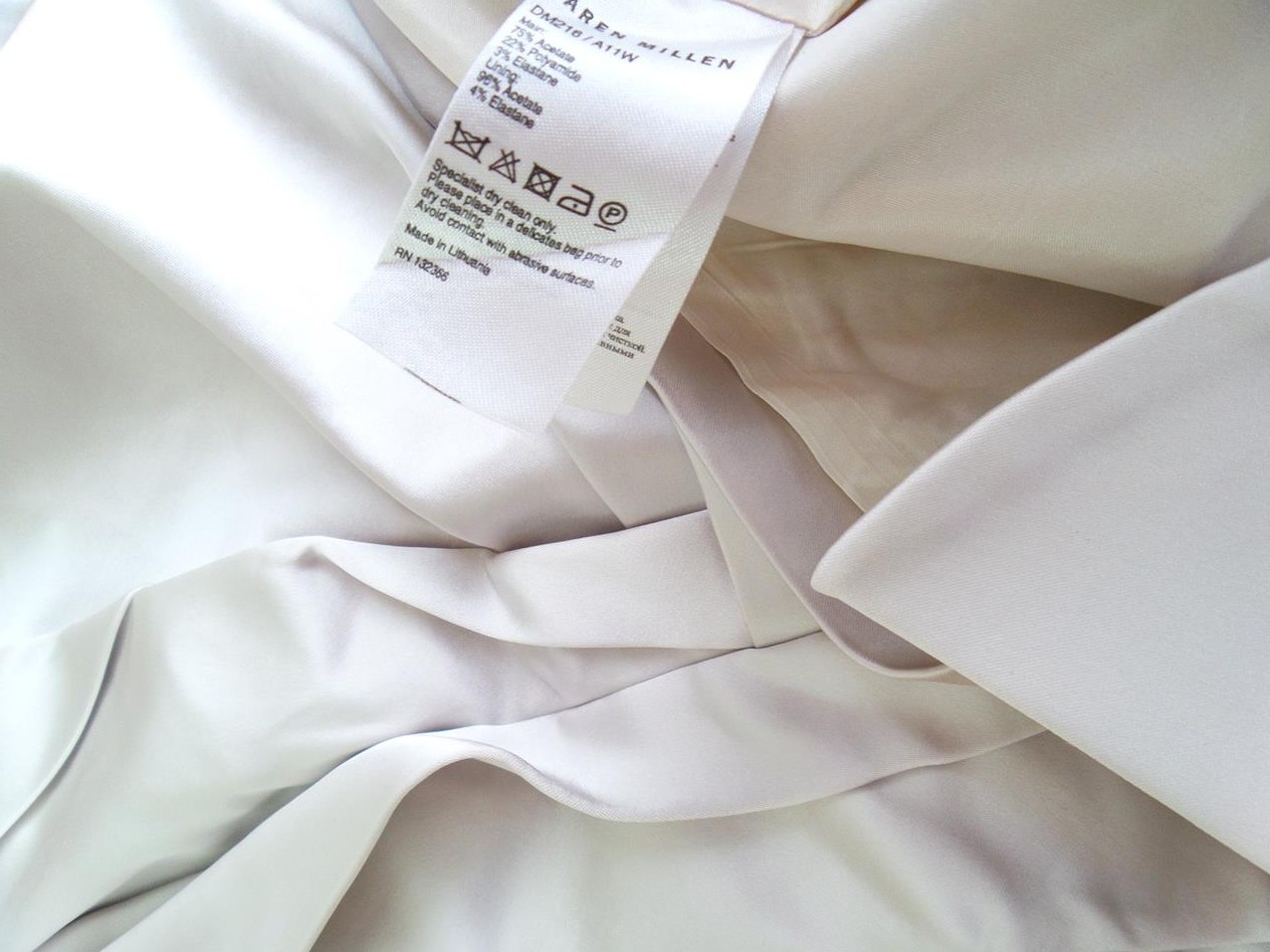 Karen MILLEN Rozmiar 42 Kolor Perłowy Okrągły dekolt Suknia Balowa Sukienka Wieczorowa Bezrękawnik Do Kolan Karen MILLEN Rozmiar 42 Kolor Perłowy Okrągły dekolt Suknia Balowa Sukienka Wieczorowa Bezrękawnik Do Kolan
