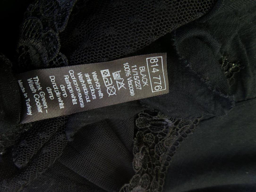 Rozmiar M Kolor Czarny Dekolt U Sukienka Mini Bezrękawnik Krótka Materiał Wiskoza 100% Rozmiar M Kolor Czarny Dekolt U Sukienka Mini Bezrękawnik Krótka Materiał Wiskoza 100%