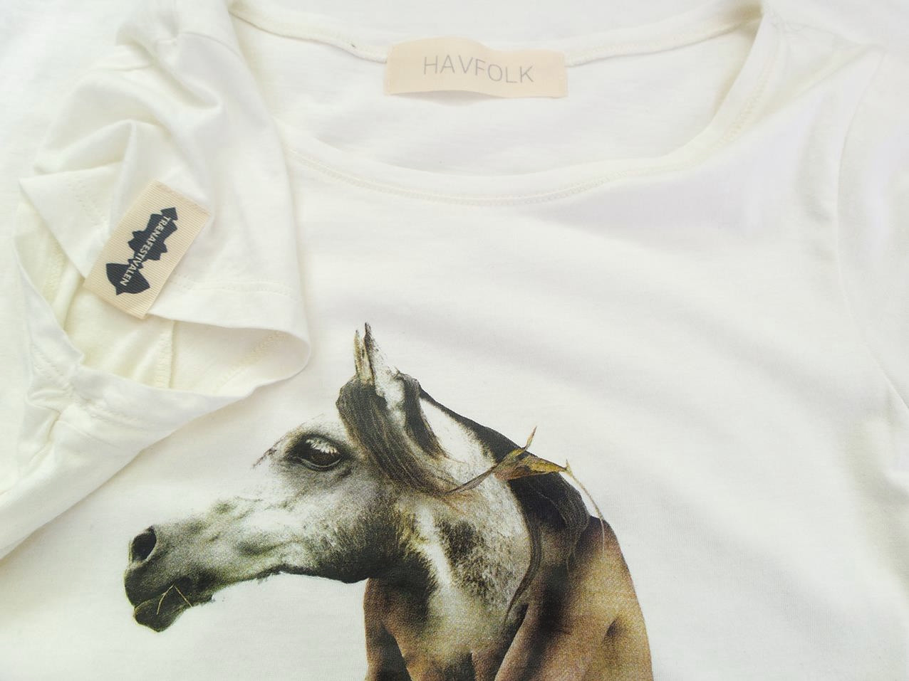 20180319_114902.jpg Havfolk Rozmiar S Kolor Kremowy Okrągły dekolt T-Shirt Krótki rękaw Materiał Bawełna