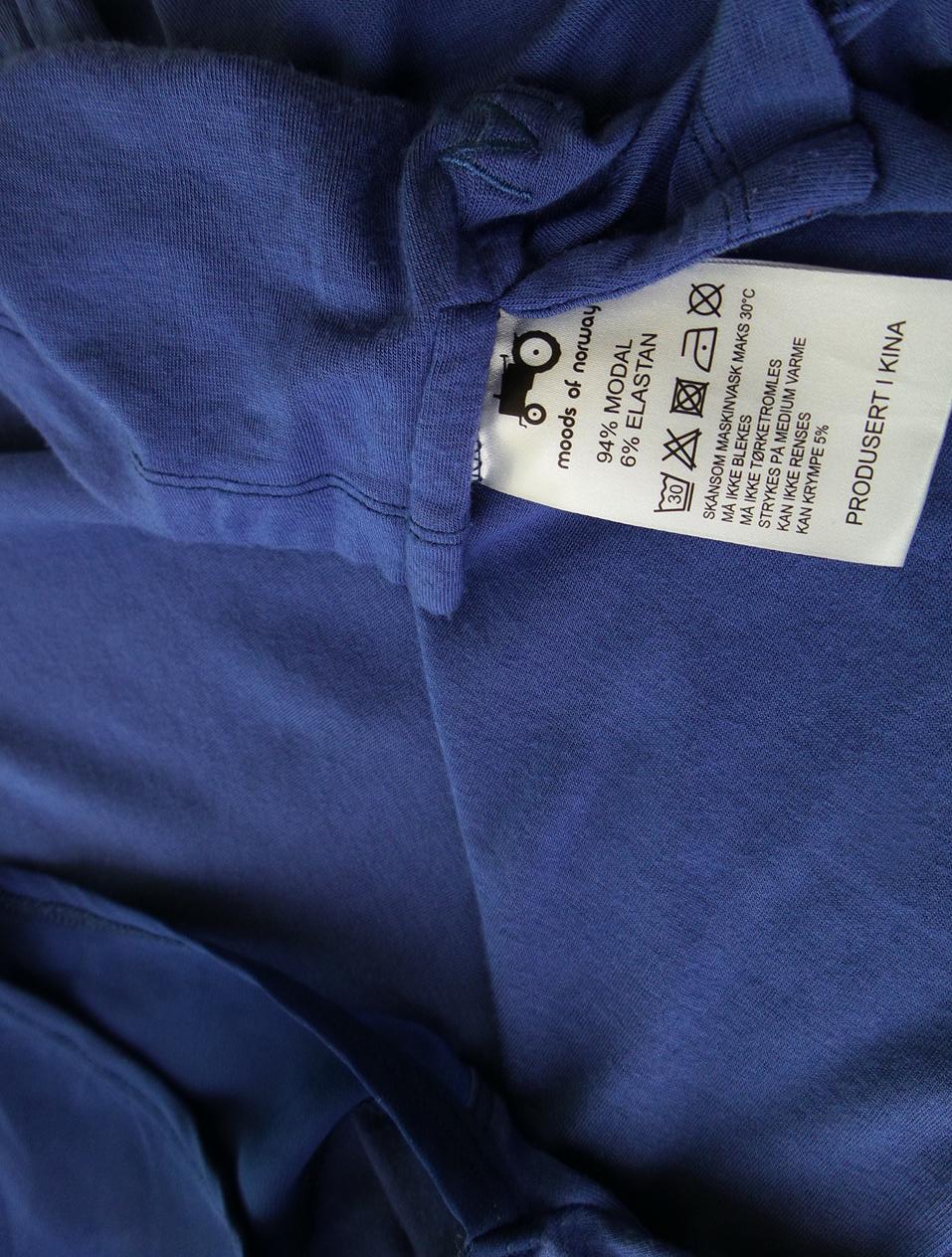 20180406_161345.jpg Moods of Norway Rozmiar XS Kolor Granatowy Okrągły dekolt T-Shirt Krótki rękaw Materiał Modal