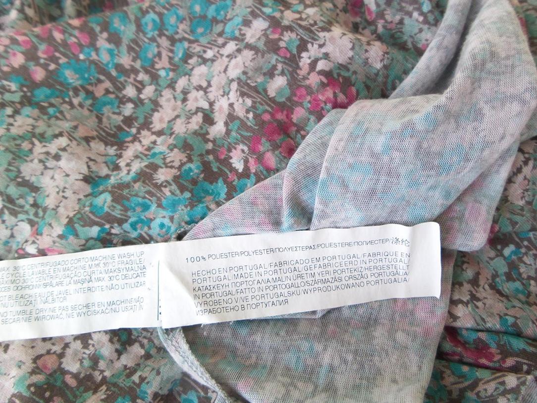 Pull and Bear Rozmiar S Kolor Szary Dekolt U Sukienka Mini Bezrękawnik Krótka Pull and Bear Rozmiar S Kolor Szary Dekolt U Sukienka Mini Bezrękawnik Krótka
