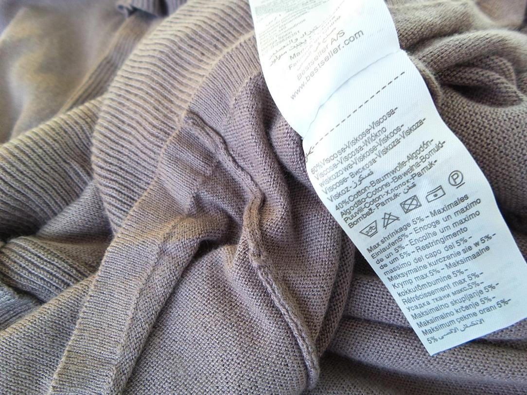 Vero moda Rozmiar XL Kolor Brązowy Dekolt U Sukienka Sweterkowa Bezrękawnik Midi Materiał Wiskoza