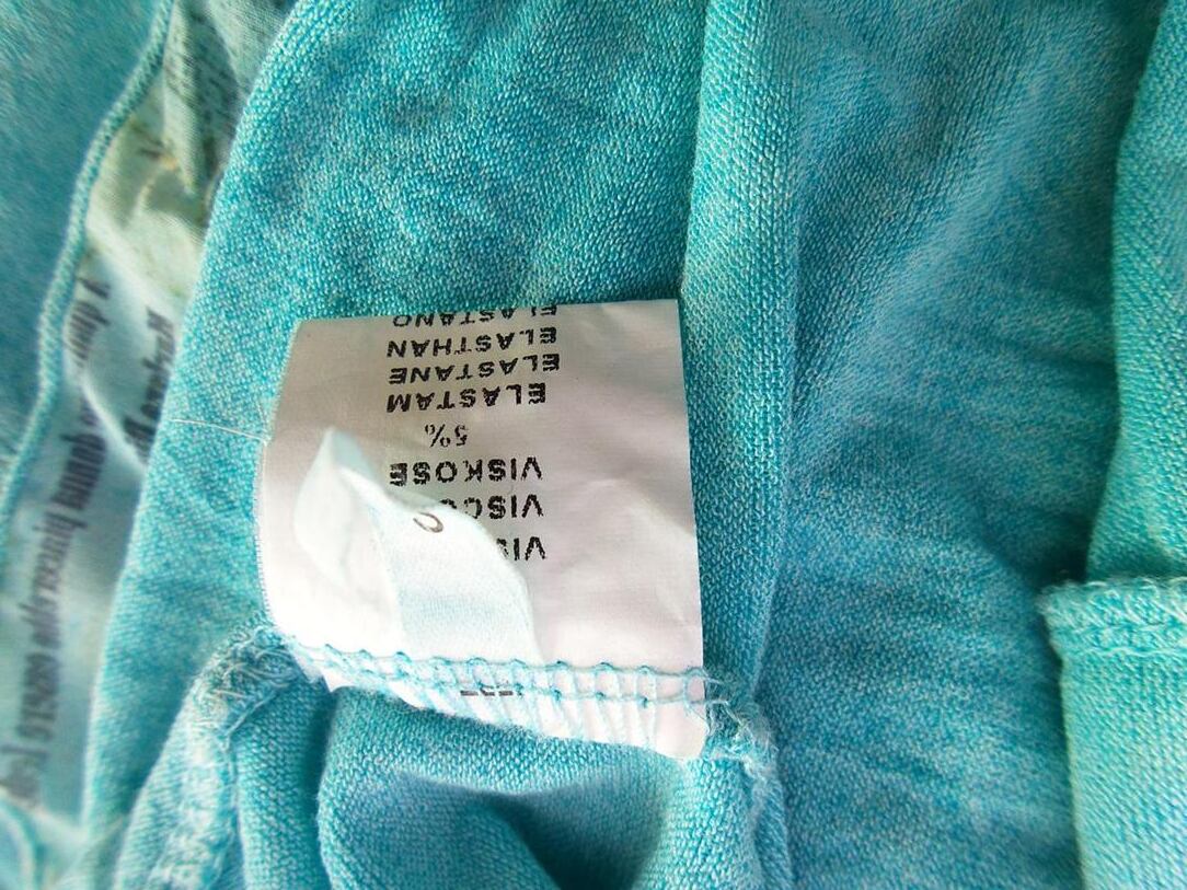 Elly Rozmiar S Kolor Turkusowy W serek Tunika Bluzka Bezrękawnik Materiał Wiskoza Elly Rozmiar S Kolor Turkusowy W serek Tunika Bluzka Bezrękawnik Materiał Wiskoza