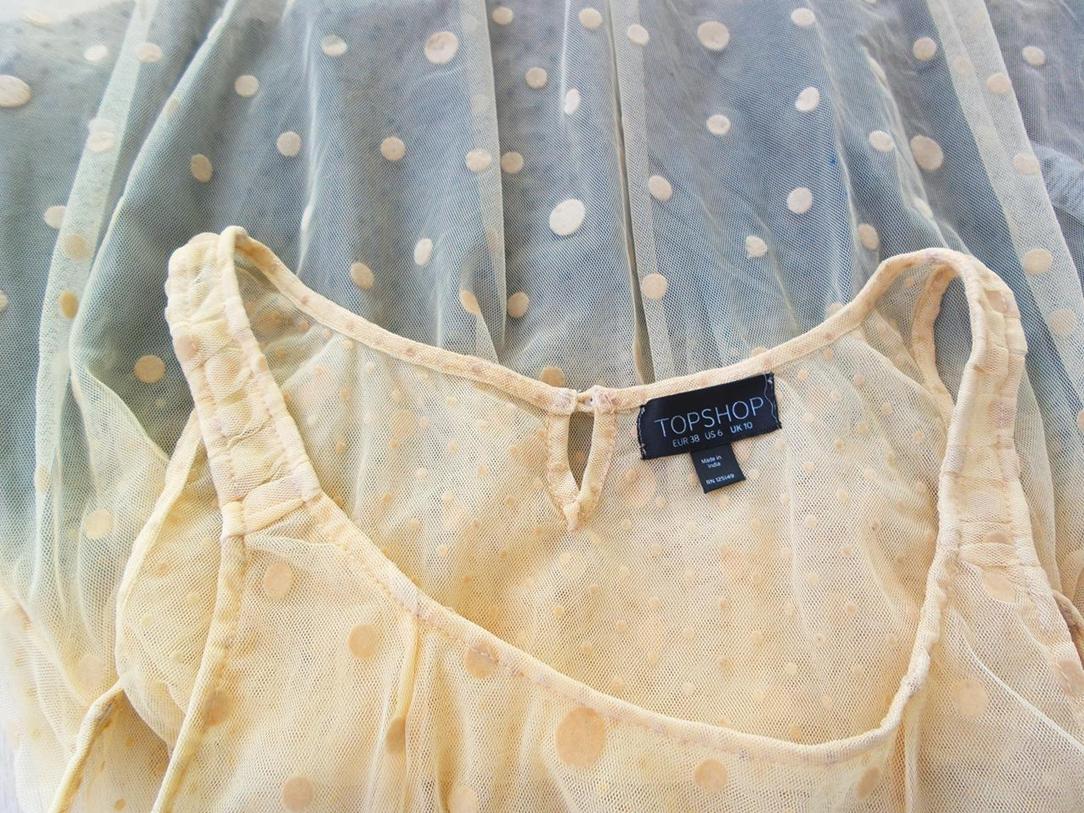 20180508_090532.jpg Topshop Rozmiar 38 Kolor Żółty Okrągły dekolt Bluzka Bezrękawnik