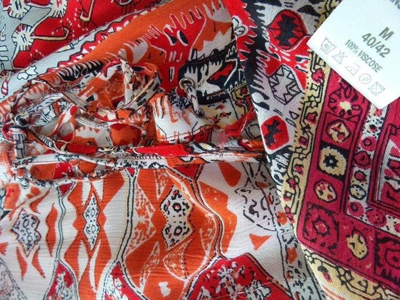 Miss Milla Rozmiar M Kolor Czerwony Damask Paisley Okrągły dekolt Tunika Bluzka Długi rękaw Materiał Wiskoza 100%