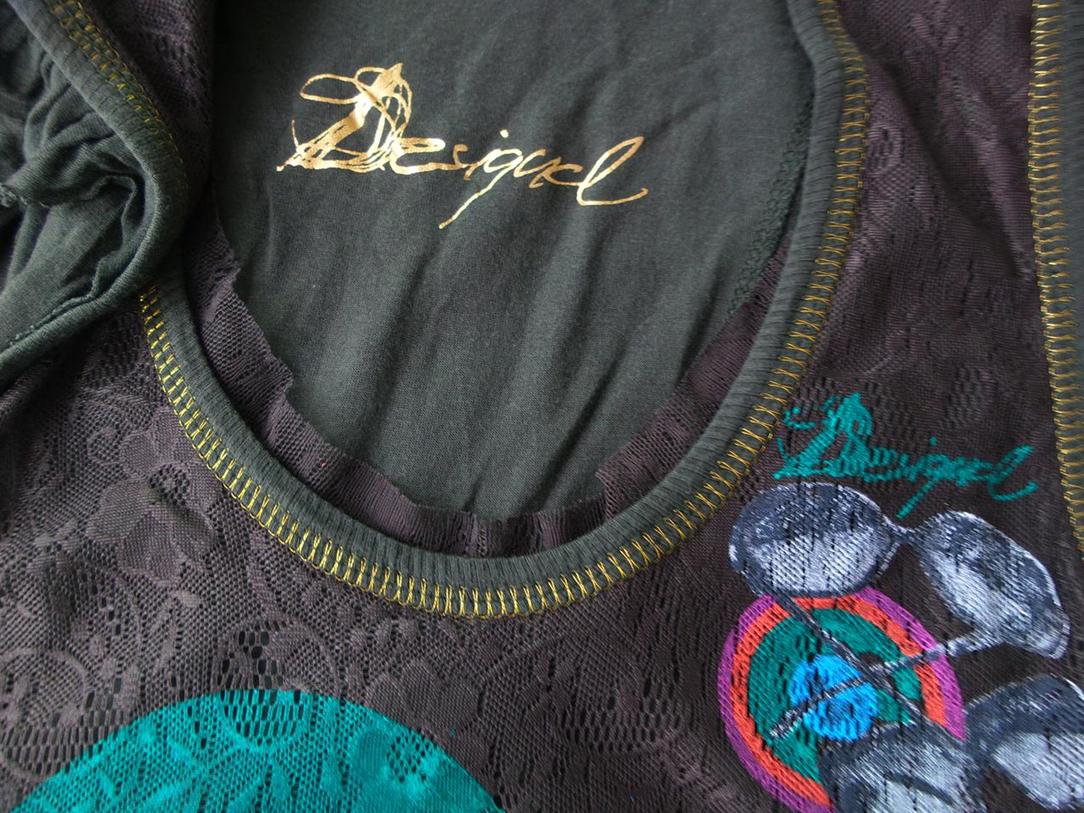 DESIGUAL Rozmiar S Kolor Zielony Geometryczny Okrągły dekolt Tunika Bluzka Bezrękawnik DESIGUAL Rozmiar S Kolor Zielony Geometryczny Okrągły dekolt Tunika Bluzka Bezrękawnik