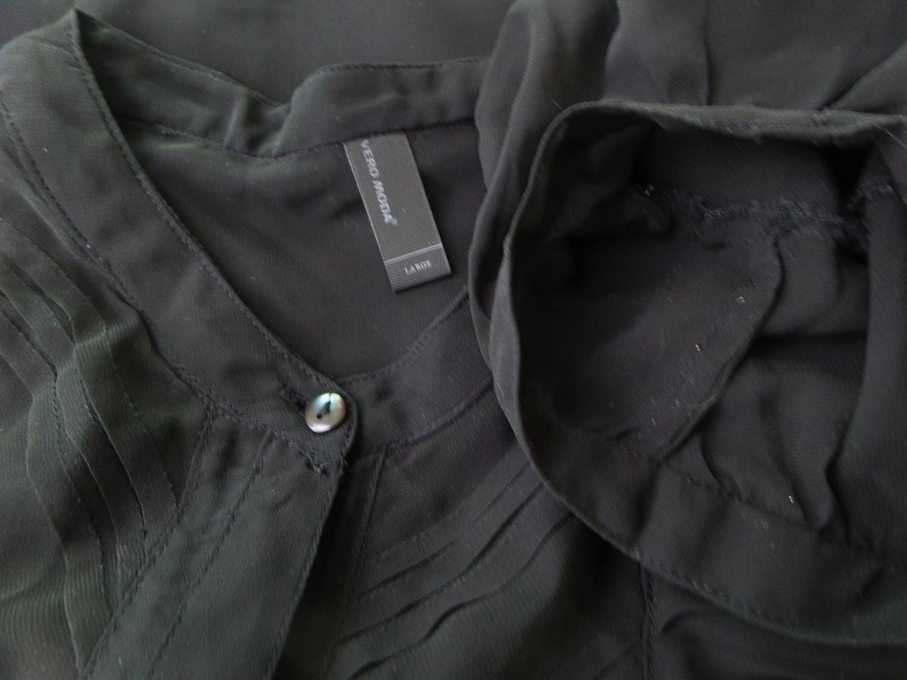 Vero moda Rozmiar L Kolor Czarny Okrągły dekolt Tunika Zapinana Bluzka Długi rękaw