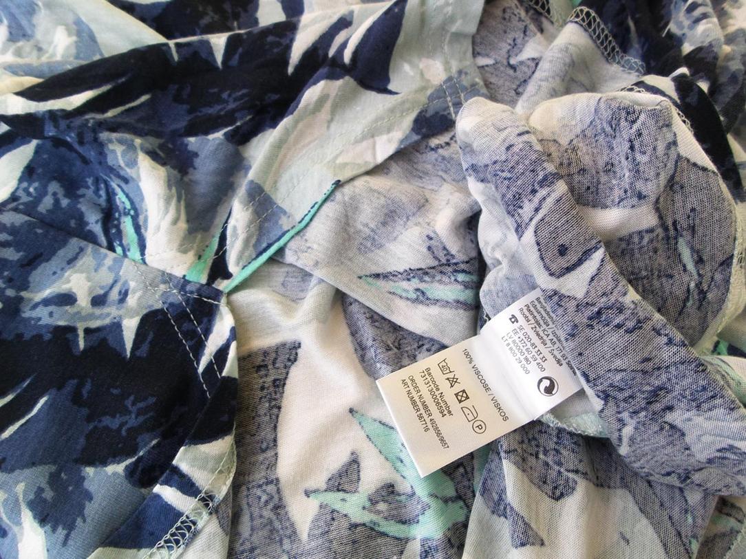 Mywear Rozmiar S/M Kolor Niebieski Roślinny Liście W łódkę Tunika Bluzka Krótki rękaw Materiał Wiskoza 100% Mywear Rozmiar S/M Kolor Niebieski Roślinny Liście W łódkę Tunika Bluzka Krótki rękaw Materiał Wiskoza 100%