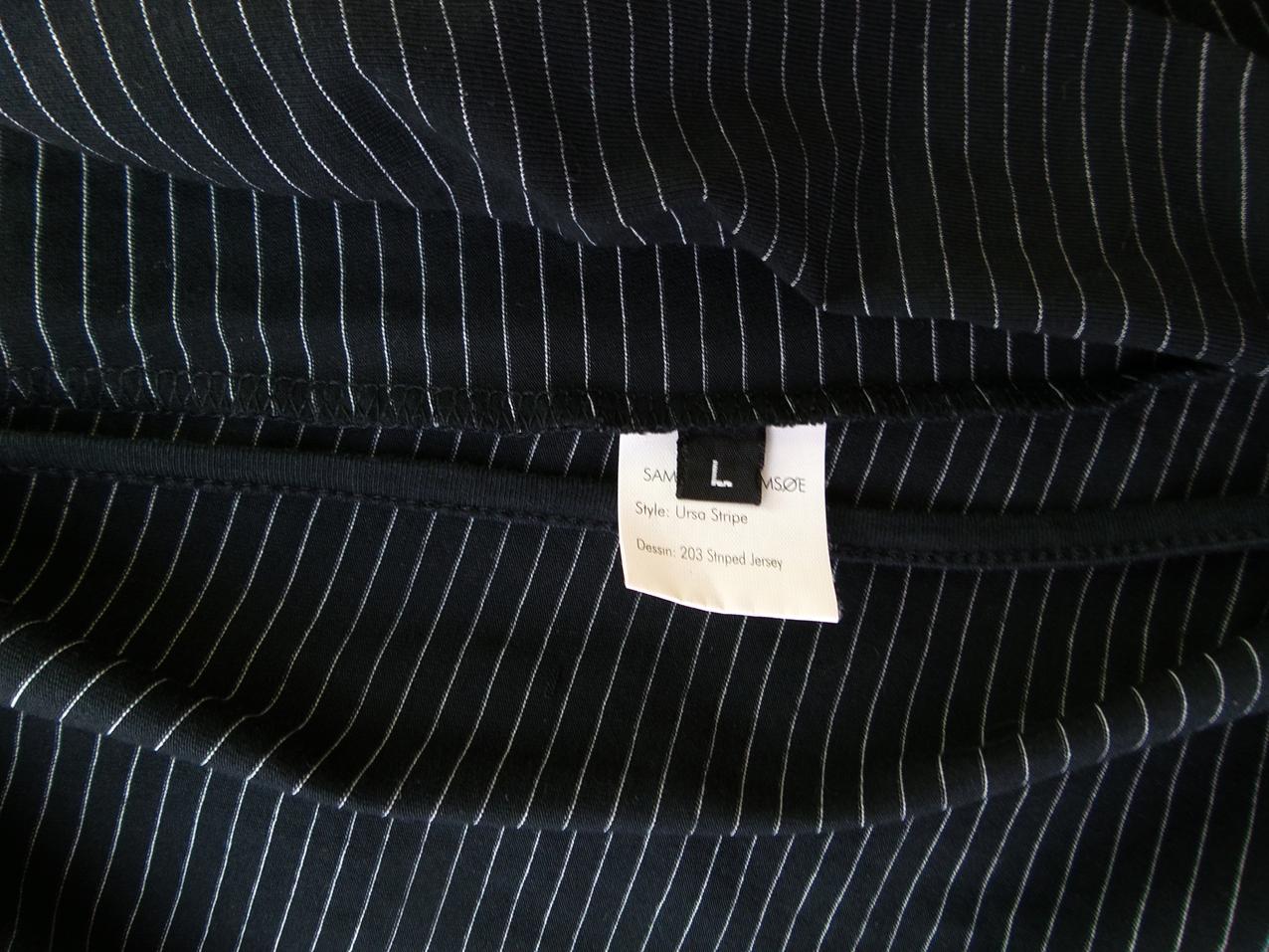 Rozmiar L Kolor Czarny W serek Sukienka Zawijana Bezrękawnik Midi Materiał Bawełna Rozmiar L Kolor Czarny W serek Sukienka Zawijana Bezrękawnik Midi Materiał Bawełna
