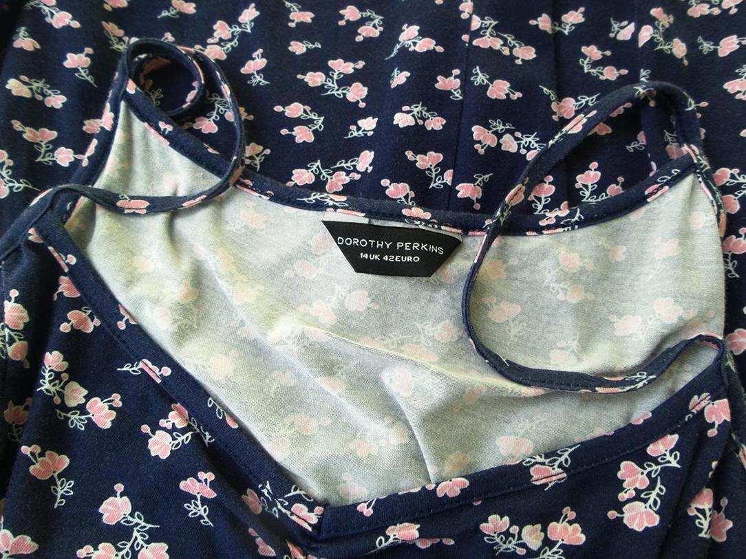 Dorothy perkins Rozmiar 42 Kolor Granatowy Odkryte Ramiona Sukienka Letnia Bezrękawnik Do Kolan Materiał Bawełna Dorothy perkins Rozmiar 42 Kolor Granatowy Odkryte Ramiona Sukienka Letnia Bezrękawnik Do Kolan Materiał Bawełna