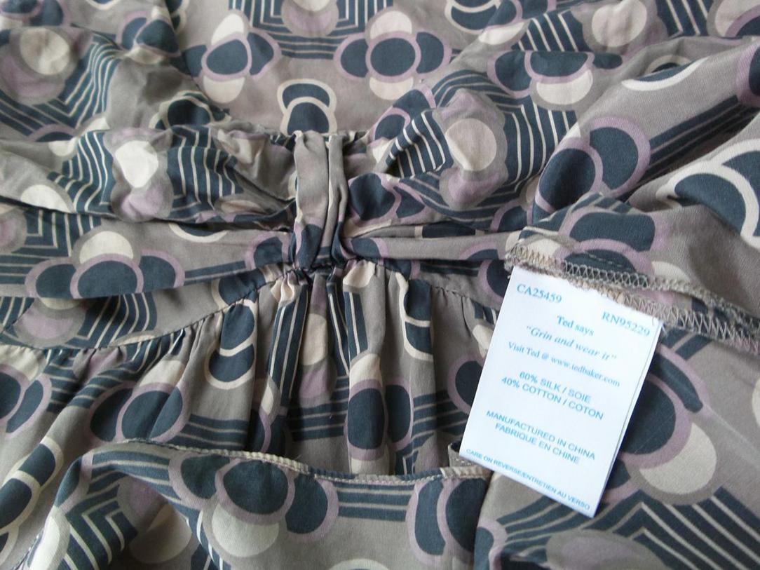 20180612_101013.jpg Ted Baker London Rozmiar 4 Kolor Beżowy Dekolt U Bluzka Bezrękawnik Materiał Jedwab