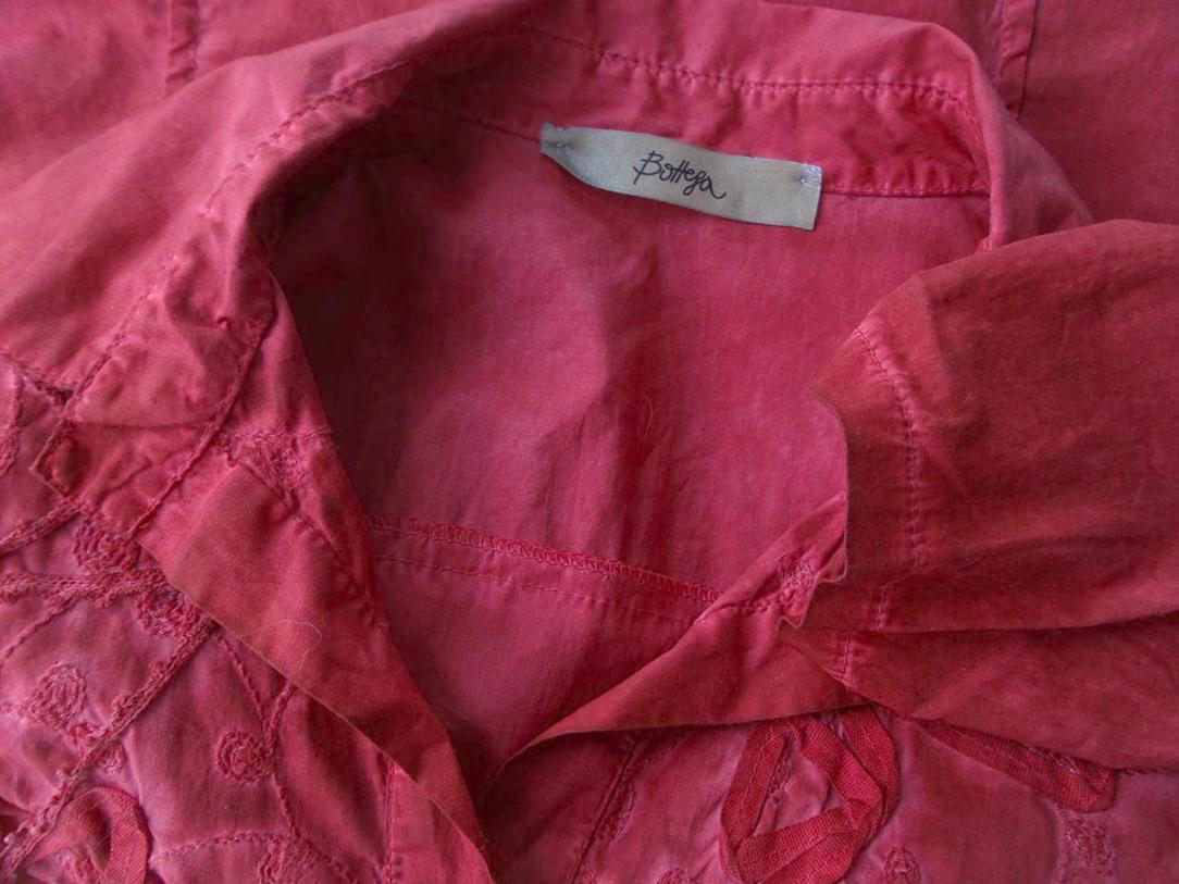 20180615_104315.jpg Bottega Rozmiar XL Kolor Czerwony Kołnierz Bluzka Zapinana Długi rękaw Materiał Bawełna