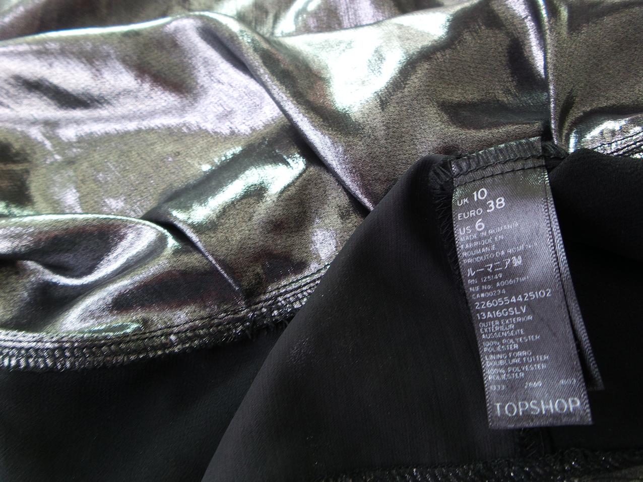 20180616_142818.jpg Topshop Rozmiar 38 Kolor Srebrny Dekolt Serce Bluzka Bezrękawnik