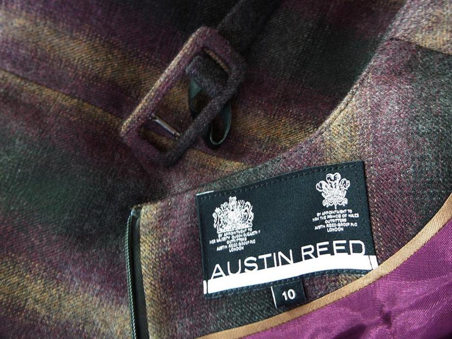Austin Reed Rozmiar 10 (38) Kolor Brązowy Okrągły dekolt Sukienka Sheath Krótki rękaw Midi Austin Reed Rozmiar 10 (38) Kolor Brązowy Okrągły dekolt Sukienka Sheath Krótki rękaw Midi