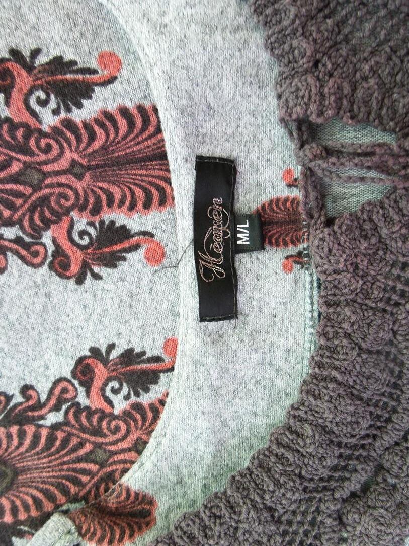 Heaven Rozmiar M/L Kolor Szary Okrągły dekolt Sukienka Sweterkowa Krótki rękaw Do Kolan Heaven Rozmiar M/L Kolor Szary Okrągły dekolt Sukienka Sweterkowa Krótki rękaw Do Kolan