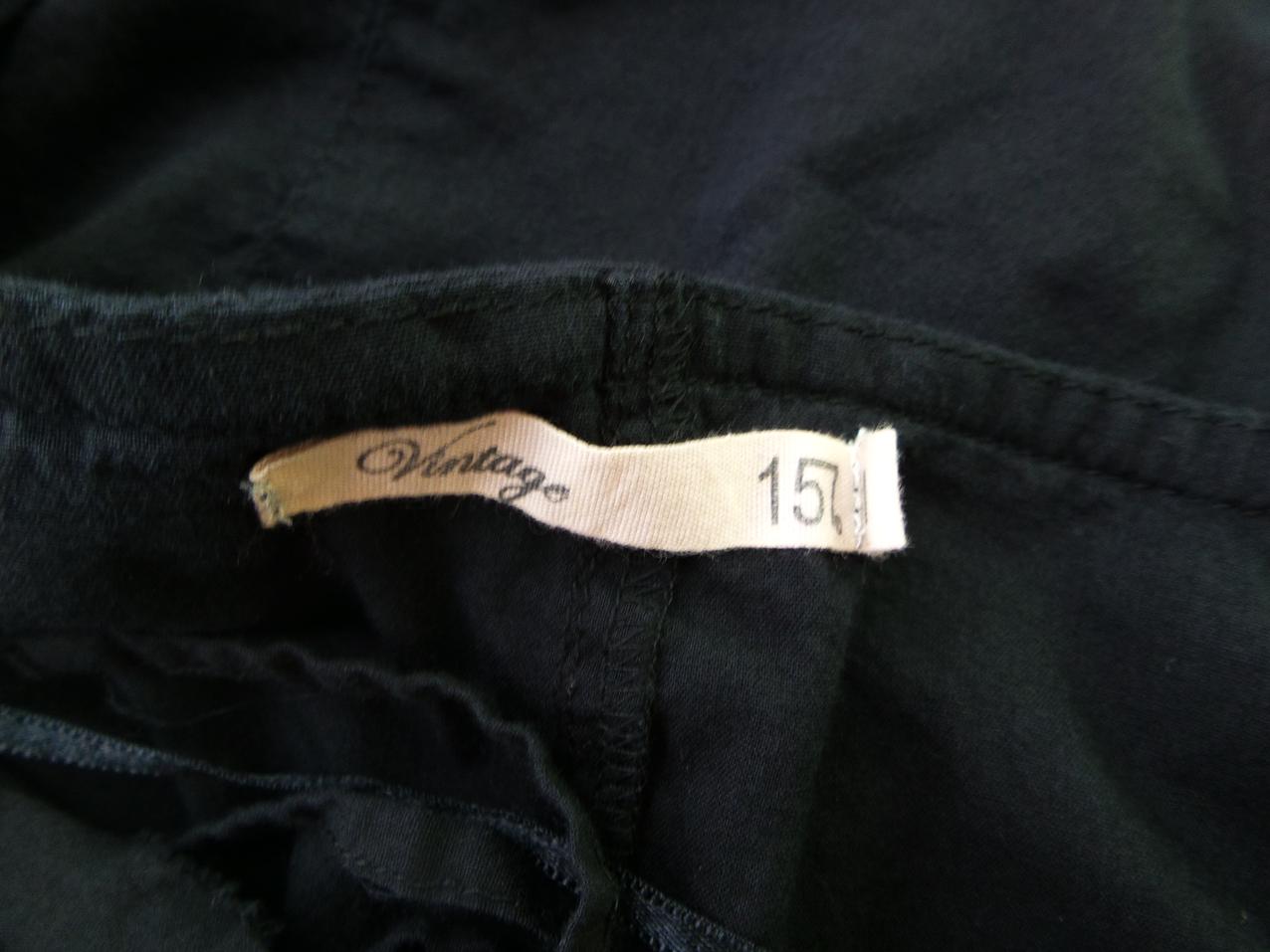Vintage 157 Rozmiar M Kolor Czarny Dekolt U Bluzka Peplum Długi rękaw Materiał Bawełna 100%