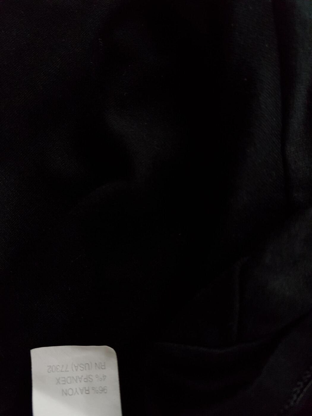 Basics Rozmiar S Kolor Czarny Kwadratowy dekolt Sukienka Bodycon Krótki rękaw Do Kolan Materiał Rayon Basics Rozmiar S Kolor Czarny Kwadratowy dekolt Sukienka Bodycon Krótki rękaw Do Kolan Materiał Rayon