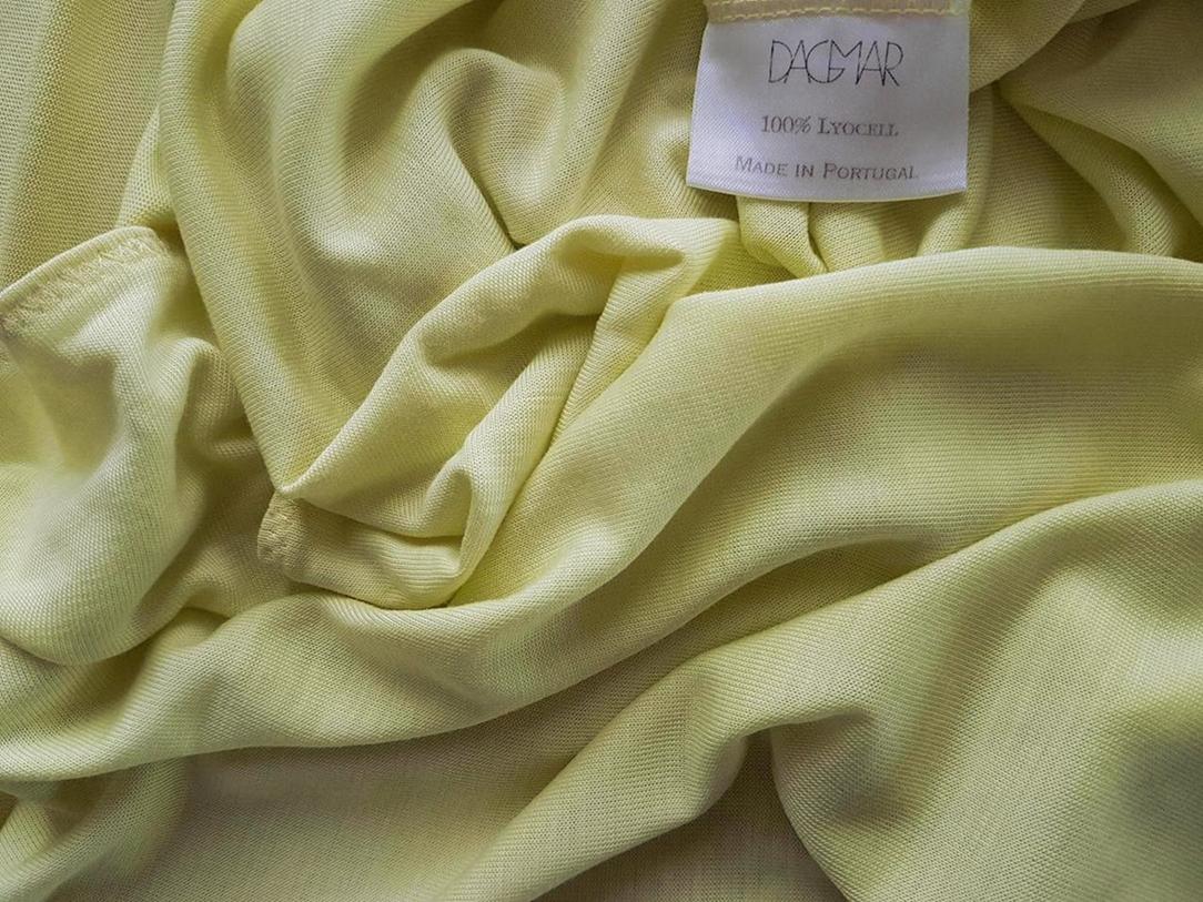 Dagmar Rozmiar S Kolor Żółty Drapowany dekolt Tunika Bluzka Bezrękawnik Materiał Lyocell 100%