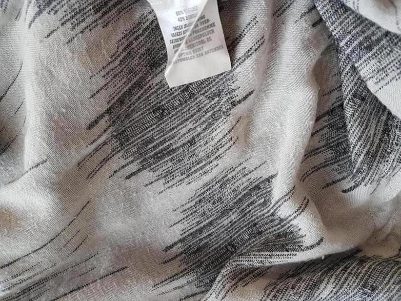 Uno Rozmiar one size Kolor Szary Okrągły dekolt Sukienka Prostokątna Krótki rękaw Do Kolan Materiał Wiskoza