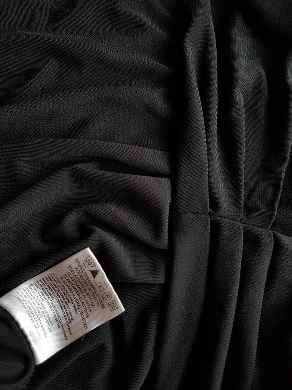BETTY BARCLAY Rozmiar 36 Kolor Czarny W serek Sukienka Mini Długi rękaw Krótka BETTY BARCLAY Rozmiar 36 Kolor Czarny W serek Sukienka Mini Długi rękaw Krótka