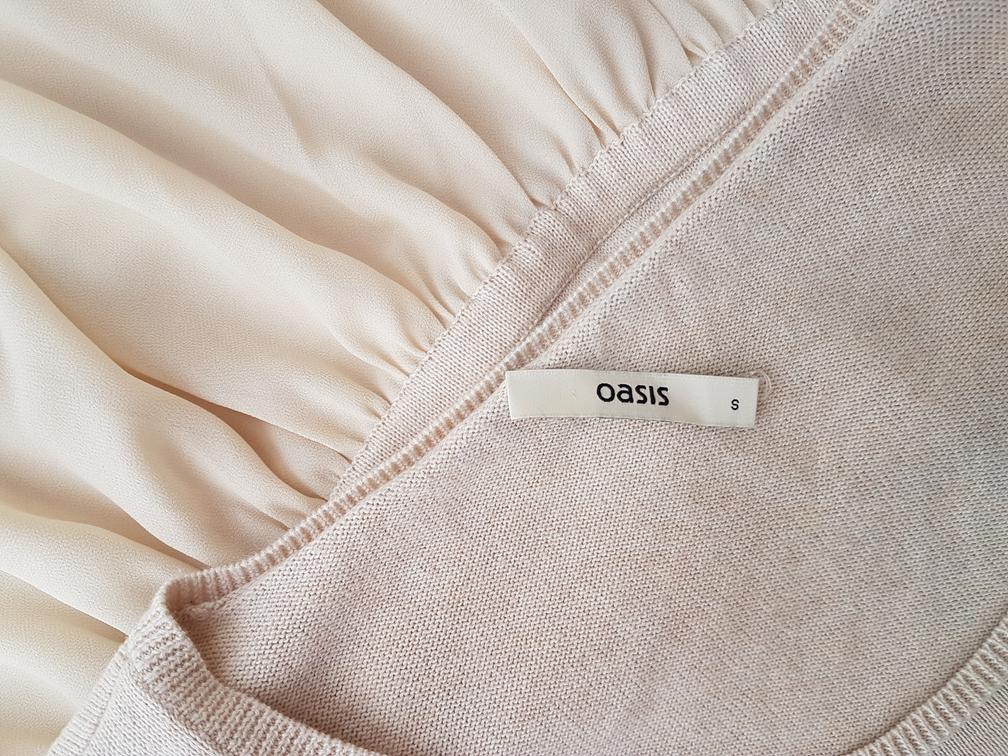 Oasis Rozmiar S Kolor Beżowy Okrągły dekolt Sukienka Sweterkowa Krótki rękaw Do Kolan Materiał Bawełna 100% Oasis Rozmiar S Kolor Beżowy Okrągły dekolt Sukienka Sweterkowa Krótki rękaw Do Kolan Materiał Bawełna 100%