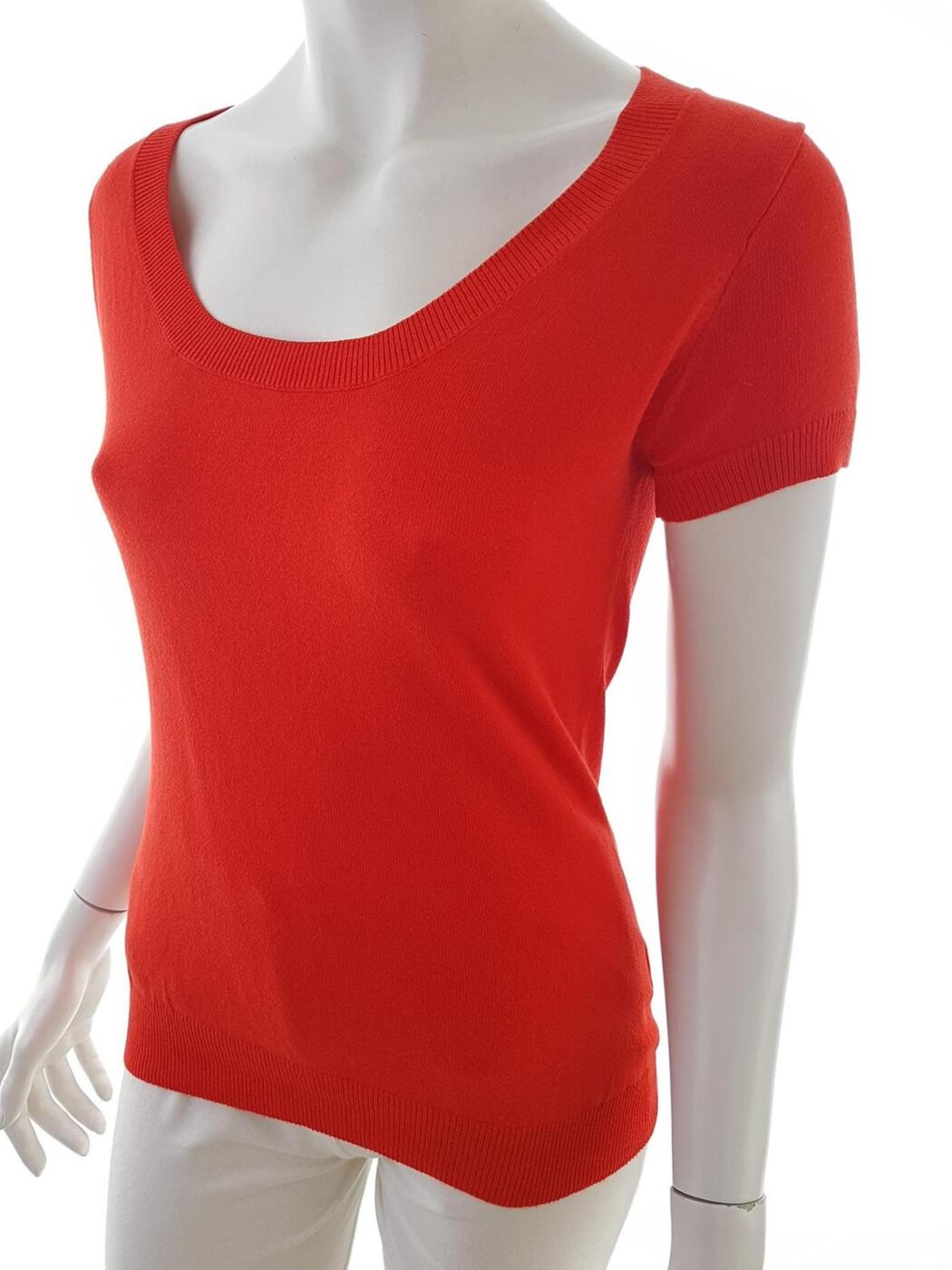 Zara Rozmiar L Kolor Czerwony Okrągły dekolt T-Shirt Krótki rękaw Materiał Bawełna