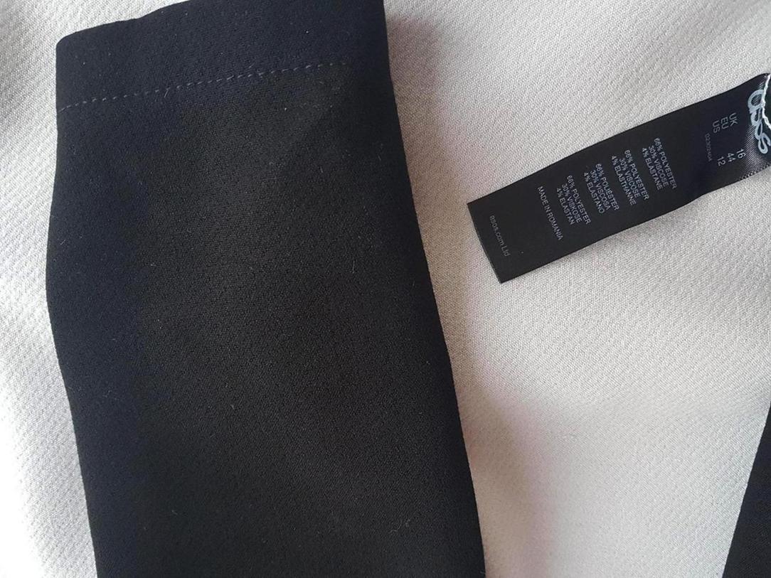 ASOS Rozmiar 44 Kolor Kremowy Okrągły dekolt Sukienka Prostokątna Długi rękaw Midi
