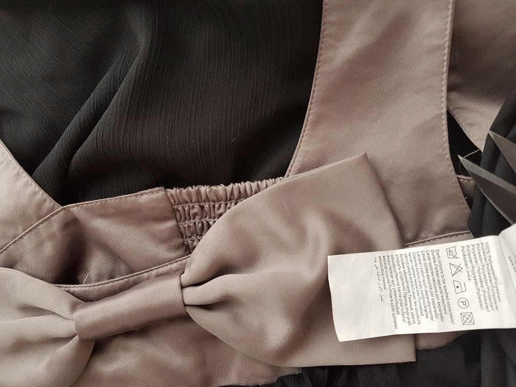 Vero moda Rozmiar L Kolor Czarny Odkryte Ramiona Suknia Balowa Sukienka Wieczorowa Bezrękawnik Do Kolan Vero moda Rozmiar L Kolor Czarny Odkryte Ramiona Suknia Balowa Sukienka Wieczorowa Bezrękawnik Do Kolan