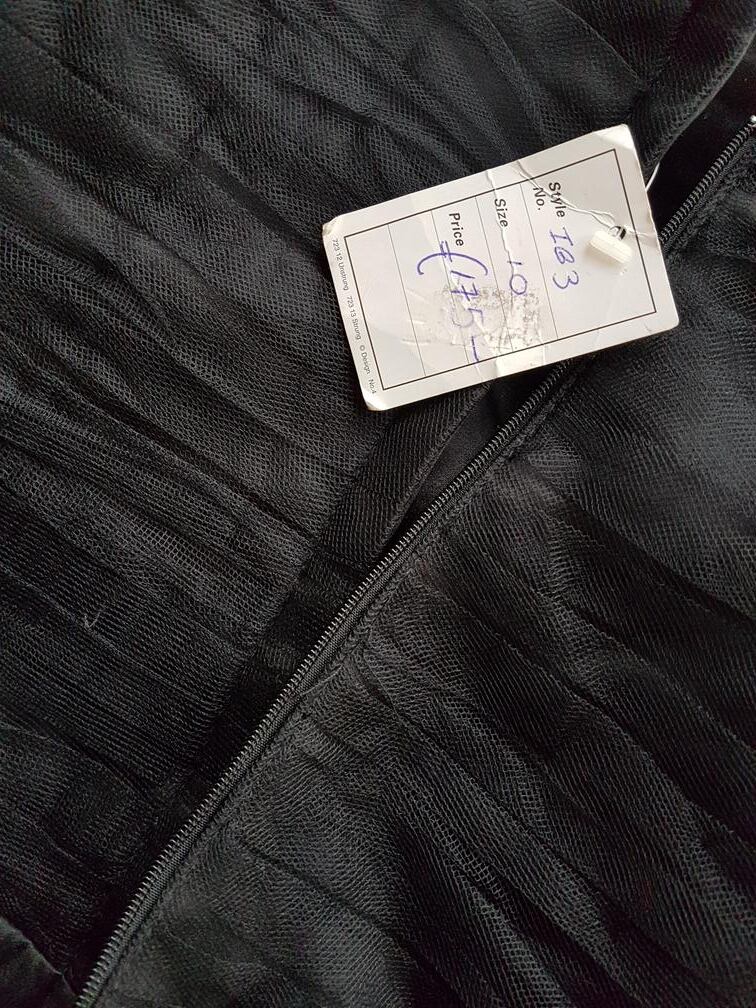 Vintage Rozmiar 10 (38) Kolor Czarny Odkryte Ramiona Suknia Balowa Sukienka Wieczorowa Bezrękawnik Midi
