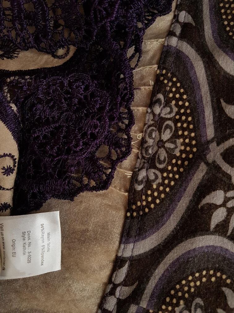 CONTAINER Rozmiar 36 Kolor Beżowy Okrągły dekolt Sukienka Prostokątna Krótki rękaw Do Kolan Materiał Rayon 100% CONTAINER Rozmiar 36 Kolor Beżowy Okrągły dekolt Sukienka Prostokątna Krótki rękaw Do Kolan Materiał Rayon 100%