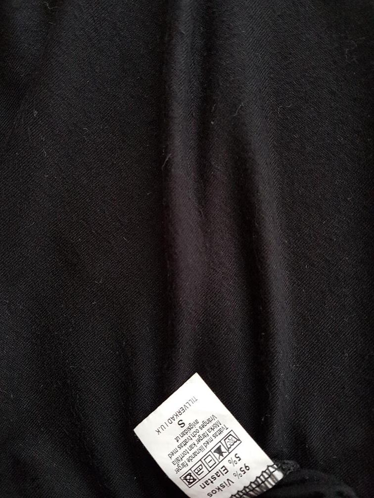 Black Story Rozmiar S Kolor Czarny W łódkę Tunika Bluzka Rękaw 3/4 Materiał Wiskoza Black Story Rozmiar S Kolor Czarny W łódkę Tunika Bluzka Rękaw 3/4 Materiał Wiskoza