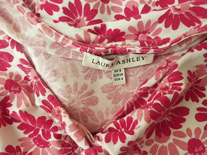 20180903_104652.jpg Laura ashley Rozmiar 34 Kolor Różowy W serek Bluzka Krótki rękaw Materiał Wiskoza