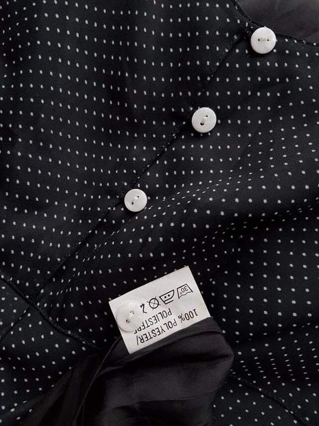 Vintage Rozmiar 38 Kolor Czarny Okrągły dekolt Sukienka A-Line Krótki rękaw Do Kolan Vintage Rozmiar 38 Kolor Czarny Okrągły dekolt Sukienka A-Line Krótki rękaw Do Kolan