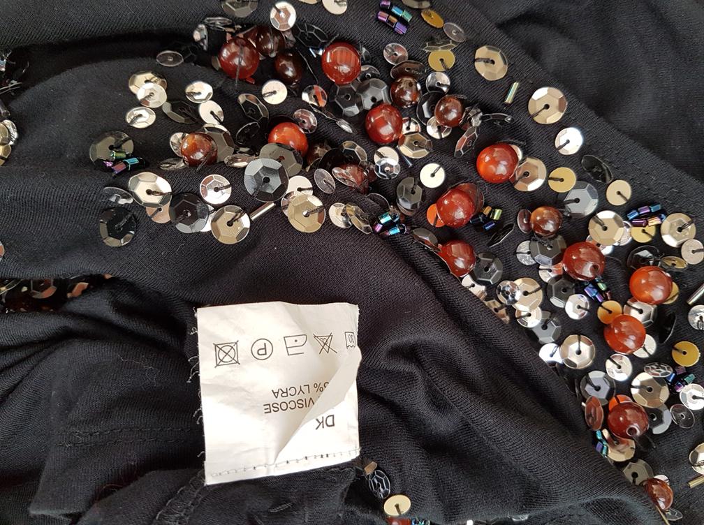 20180913_121158.jpg Kello Rozmiar 38 Kolor Czarny Okrągły dekolt Bluzka Bezrękawnik Materiał Wiskoza