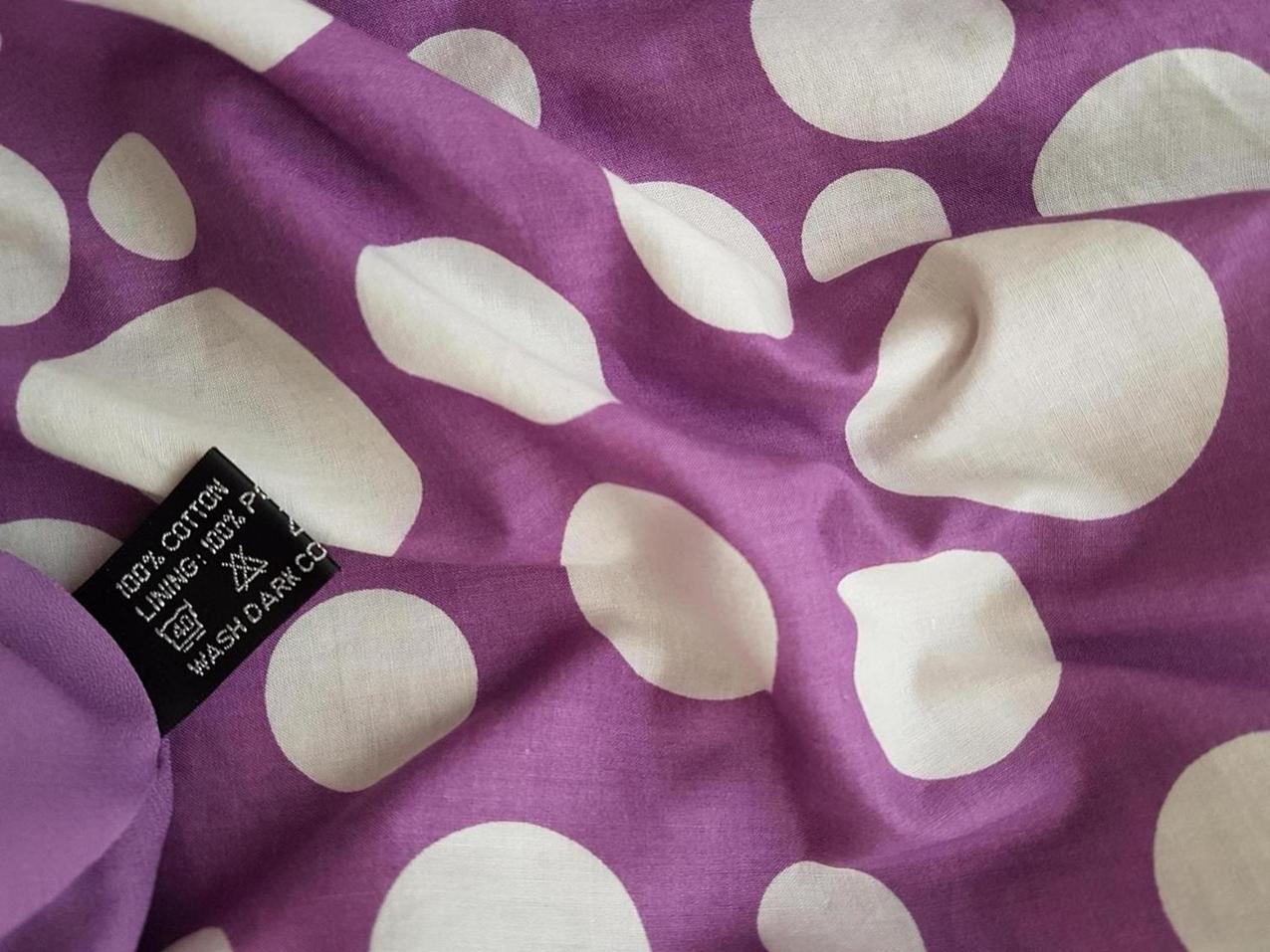 AUGUST SILK Rozmiar 14/40 Kolor Fioletowy W serek Sukienka Letnia Bezrękawnik Midi Materiał Bawełna 100% AUGUST SILK Rozmiar 14/40 Kolor Fioletowy W serek Sukienka Letnia Bezrękawnik Midi Materiał Bawełna 100%
