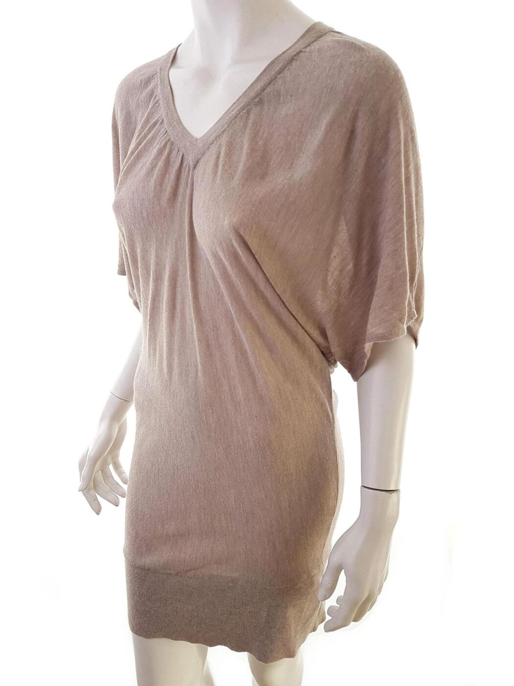 Miss selfridge Rozmiar 14 (42) Kolor Beżowy W serek Sukienka A-Line Krótki rękaw Do Kolan Materiał Akryl Miss selfridge Rozmiar 14 (42) Kolor Beżowy W serek Sukienka A-Line Krótki rękaw Do Kolan Materiał Akryl