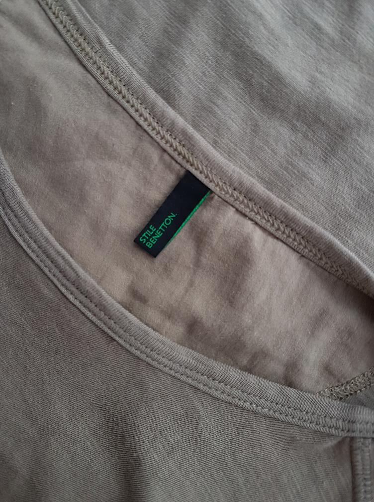 20180922_141636.jpg Stile Benetton Rozmiar M Kolor Beżowy Okrągły dekolt Bluzka Długi rękaw