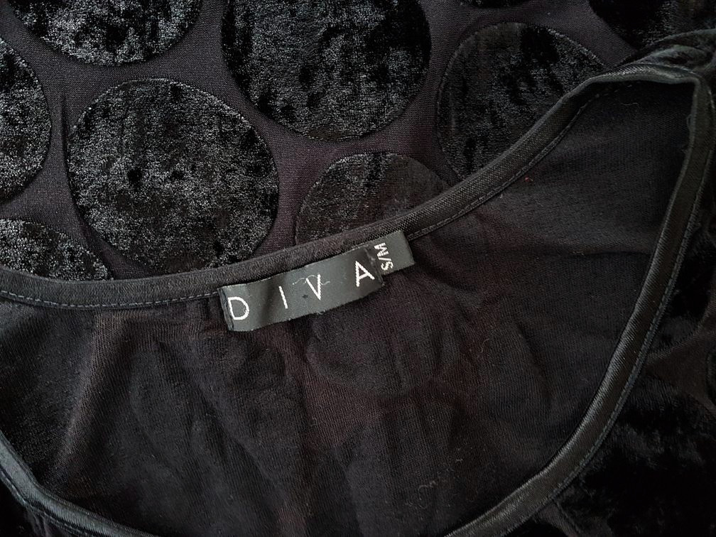 DIVA Rozmiar S/M Kolor Czarny Okrągły dekolt Sukienka Prostokątna Długi rękaw Do Kolan DIVA Rozmiar S/M Kolor Czarny Okrągły dekolt Sukienka Prostokątna Długi rękaw Do Kolan