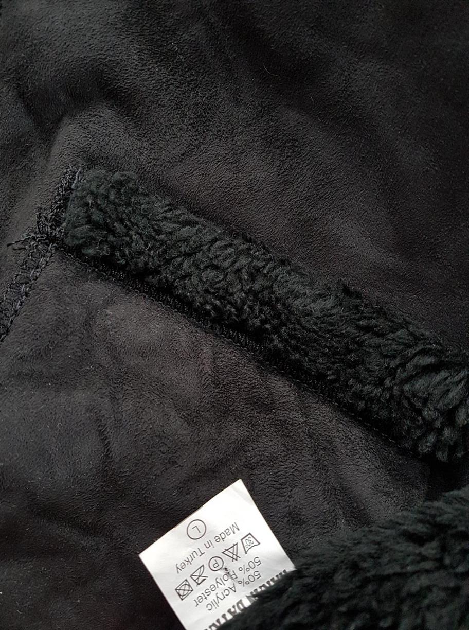 Rozmiar XL Kolor Czarny Płaszcz Długi rękaw Materiał Akryl