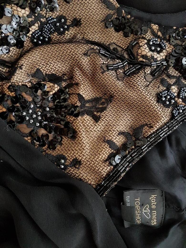 Kate Moss topshop Rozmiar 38 Kolor Czarny W serek Sukienka Bodycon Bezrękawnik Krótka Kate Moss topshop Rozmiar 38 Kolor Czarny W serek Sukienka Bodycon Bezrękawnik Krótka