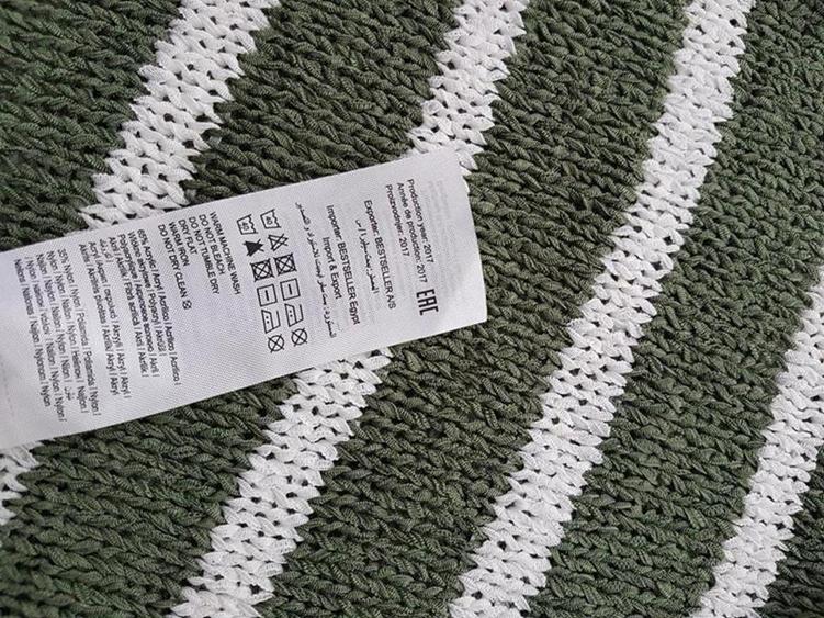 Only Rozmiar M Kolor Zielony Pasy Okrągły dekolt Tunika Bluzka Dzianina Długi rękaw Materiał Akryl