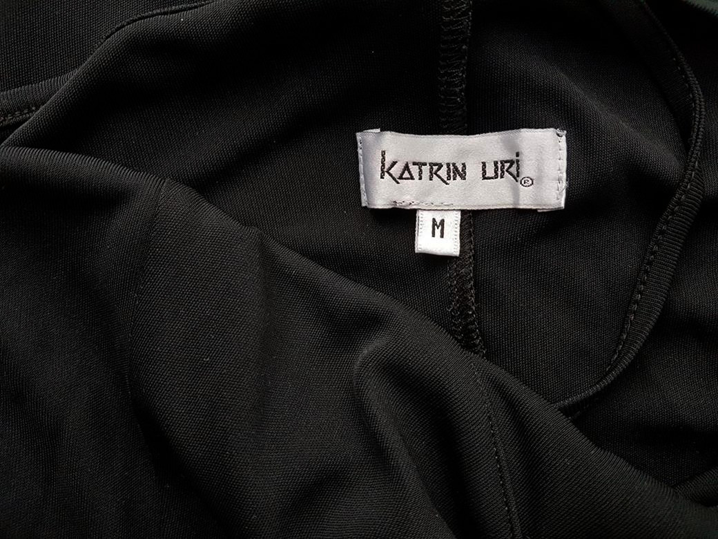 Katrin Uri Rozmiar M Kolor Czarny Odkryte Ramiona Sukienka Maxi Bezrękawnik Długa Katrin Uri Rozmiar M Kolor Czarny Odkryte Ramiona Sukienka Maxi Bezrękawnik Długa