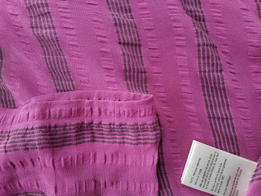 The Masai Rozmiar S Kolor Różowy Pasy W serek Tunika Bluzka Rękaw 3/4 Materiał Wiskoza 100% The Masai Rozmiar S Kolor Różowy Pasy W serek Tunika Bluzka Rękaw 3/4 Materiał Wiskoza 100%