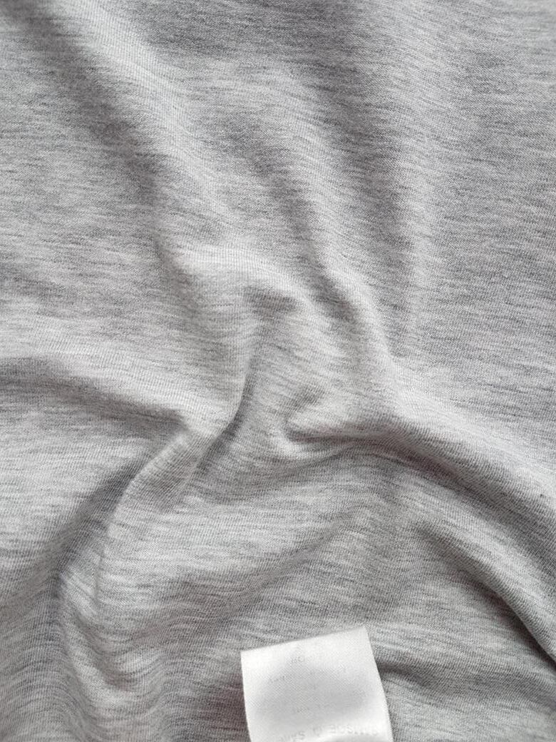 Rozmiar M/L Kolor Szary Dekolt U Sukienka Tank Top Bezrękawnik Do Kolan Materiał Bawełna Rozmiar M/L Kolor Szary Dekolt U Sukienka Tank Top Bezrękawnik Do Kolan Materiał Bawełna